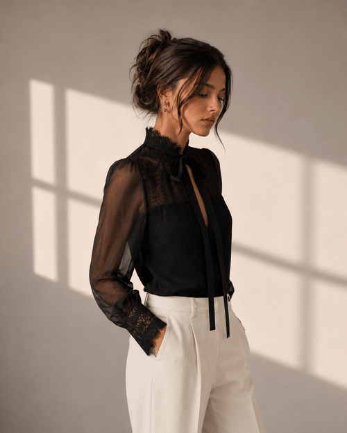 Mirela Studio Blusa Elegante Cuello Alto y Lazo