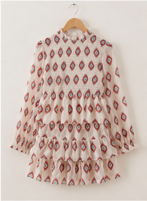 Vestido Corto Étnico con Cuello Alto y Volantes