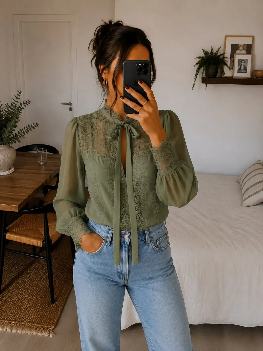Mirela Studio Verde Salvia / XS Blusa Elegante Cuello Alto y Lazo